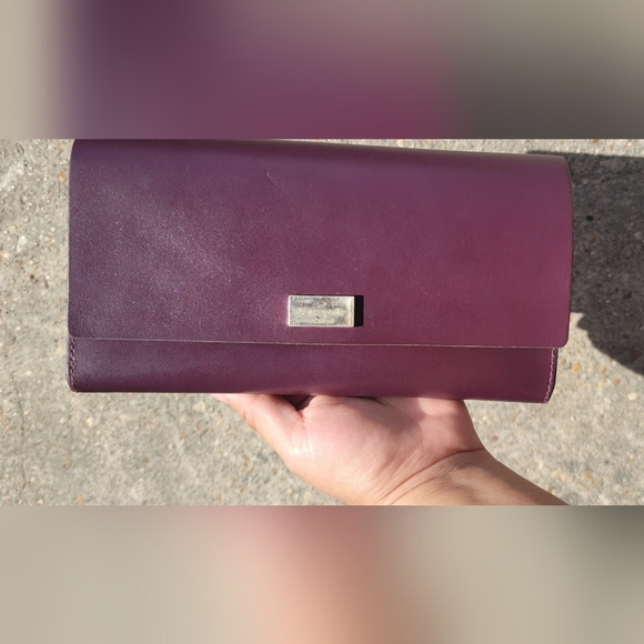 Kate Spade Purple Wallet Sleek Design - Picture 1 of 11